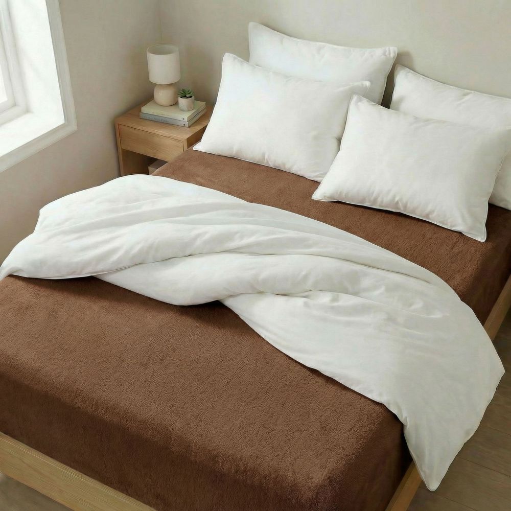 Froté prostěradlo tmavě hnědé, 160x200cm