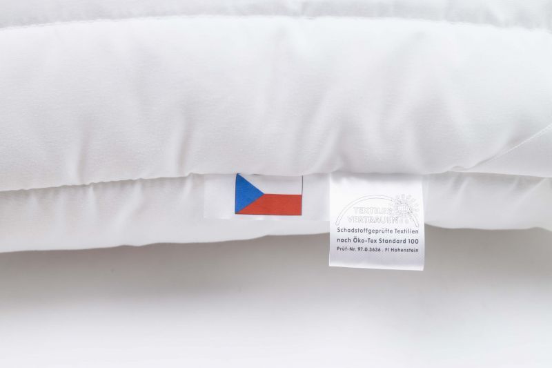 Letní dětská přikrývka a polštářek do postýlky bílá