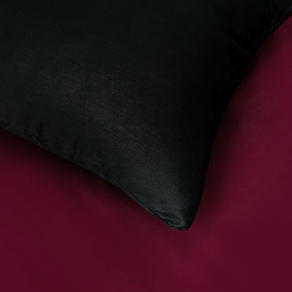 Saténové povlečení LUXURY COLLECTION vínové/černé, 1x 200/200, 2x 70/90cm
